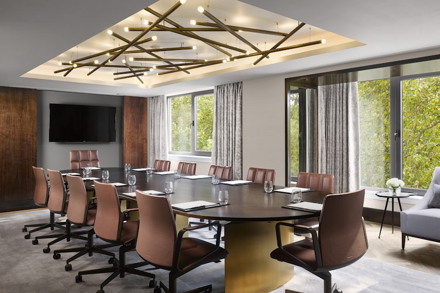 Hamilton Boardroom 0