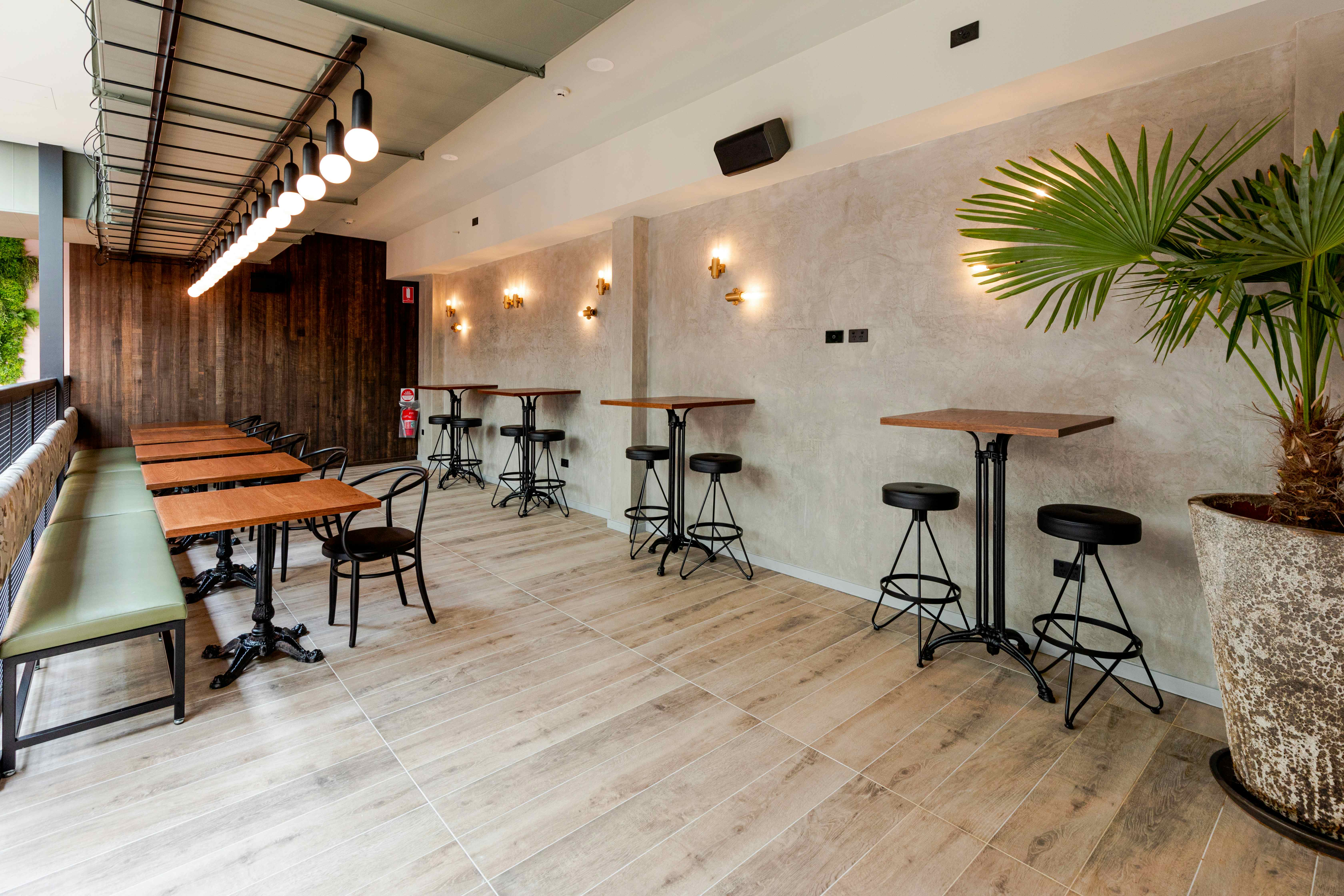 CRUSH - BLOOM Section  1