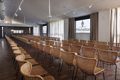 The Montage Room 1