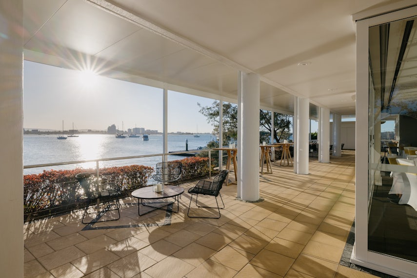 Broadwater Room 0