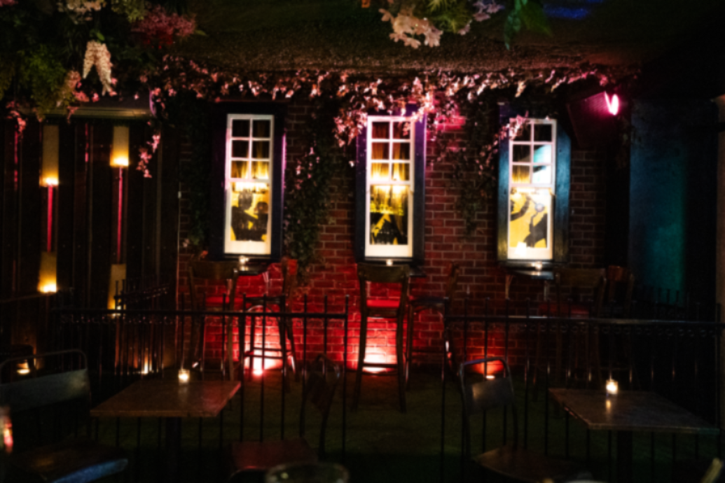 Back Bar Area 3D tour