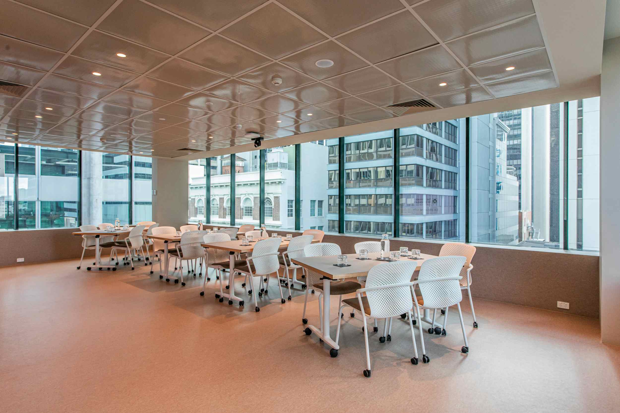 Creative Suite 512 5