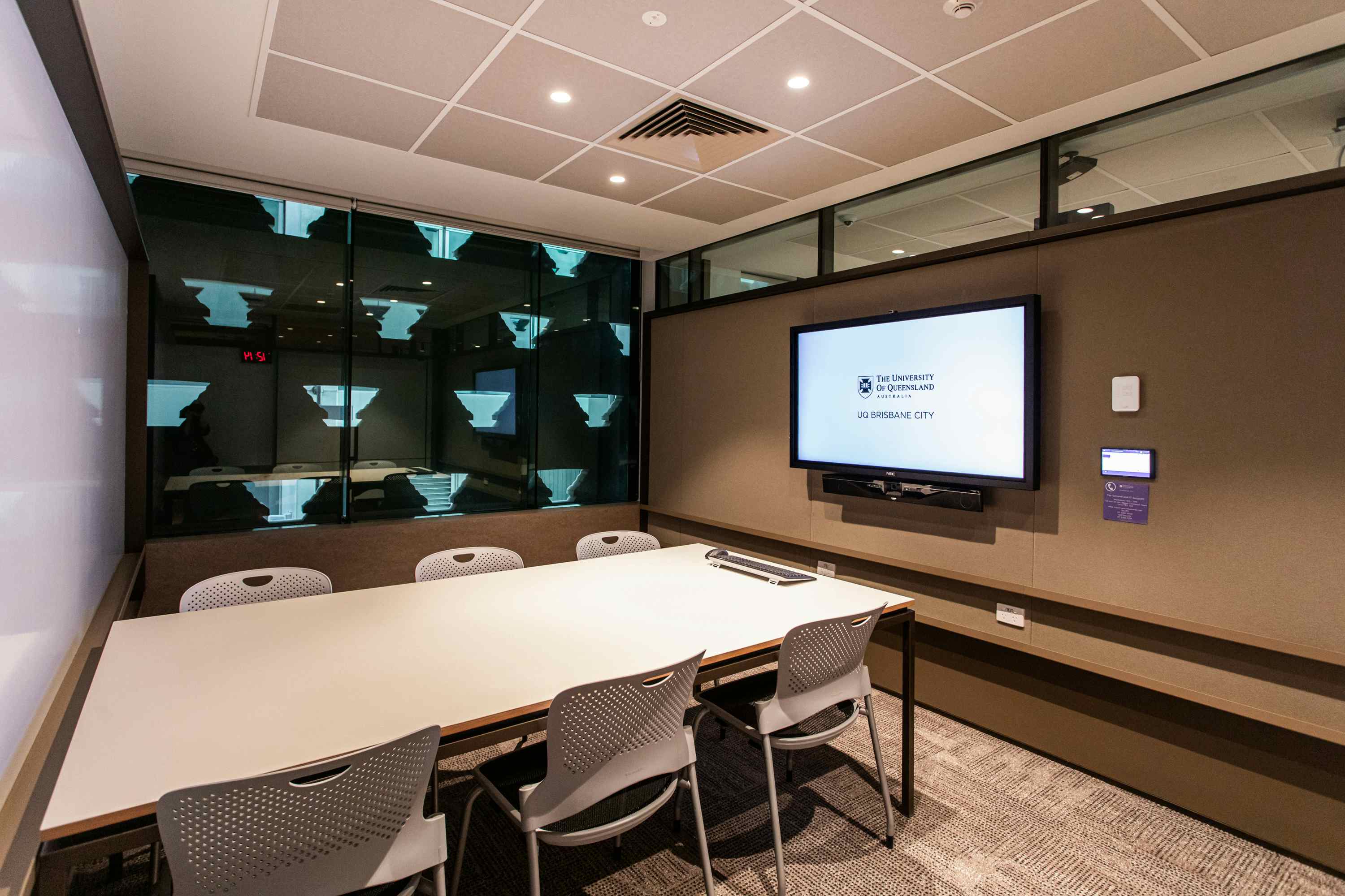  Creative Suite 0M09, 0M11, 0M12