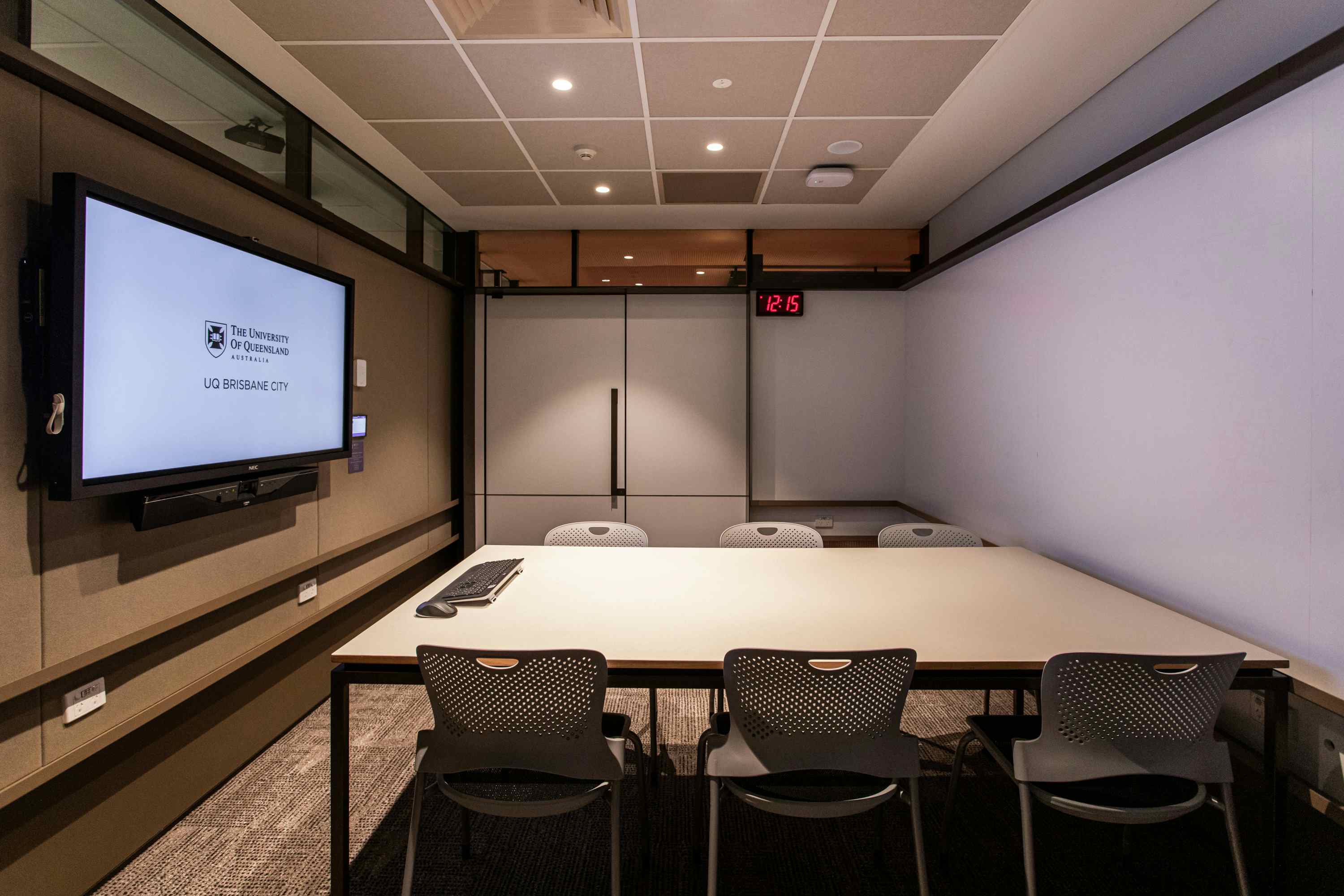  Creative Suite 0M09, 0M11, 0M12 3