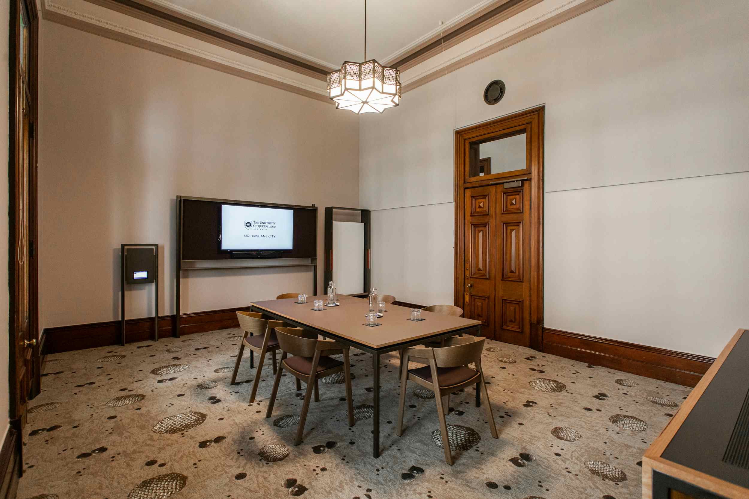 Heritage Creative Suite 204