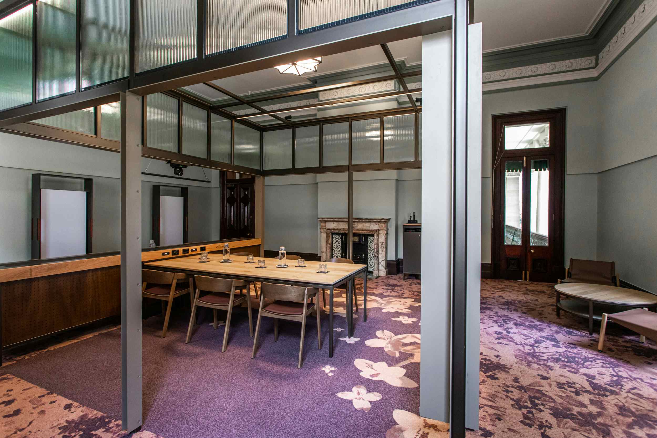 Showcase Suite 205 6