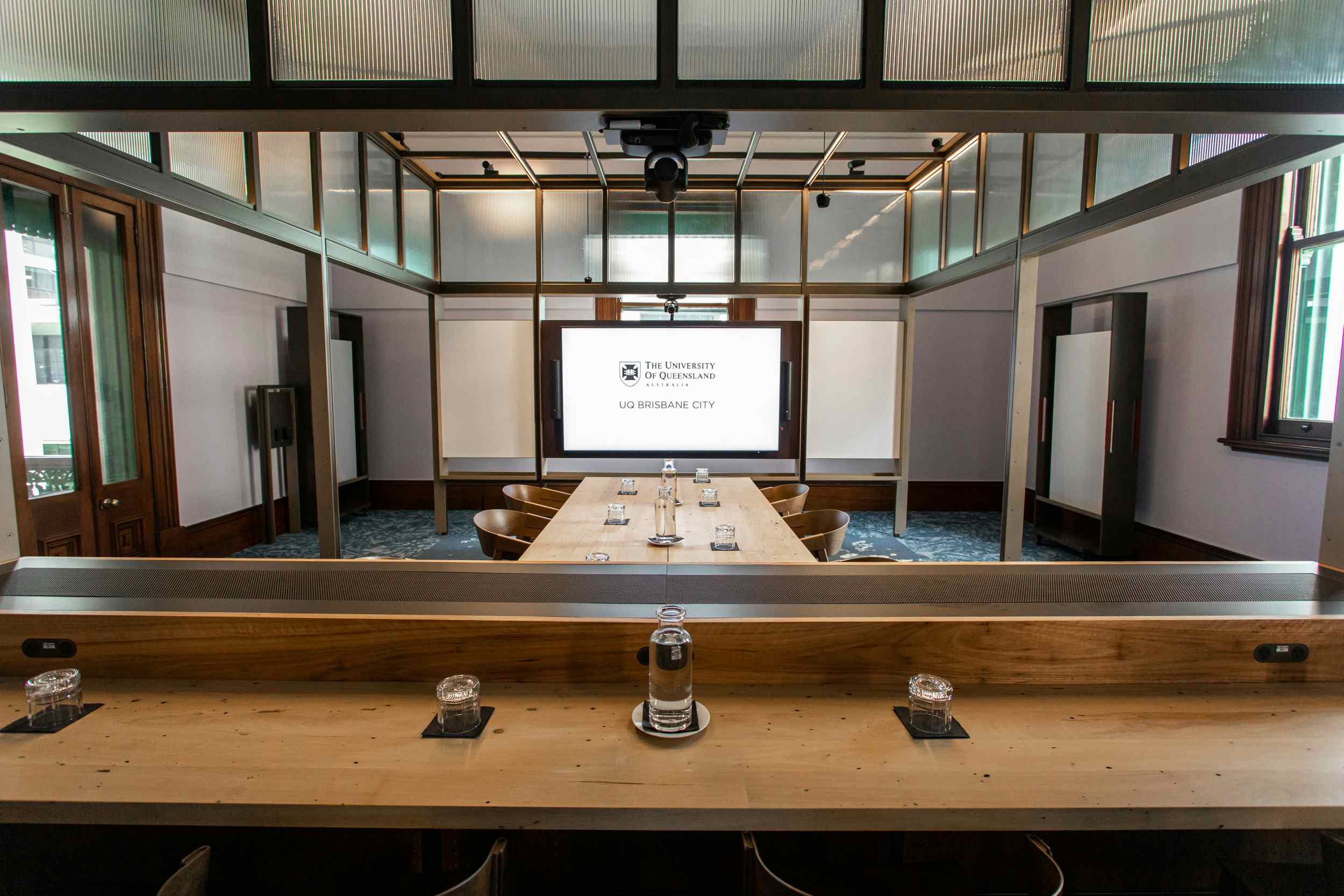 Showcase Suite 218 2