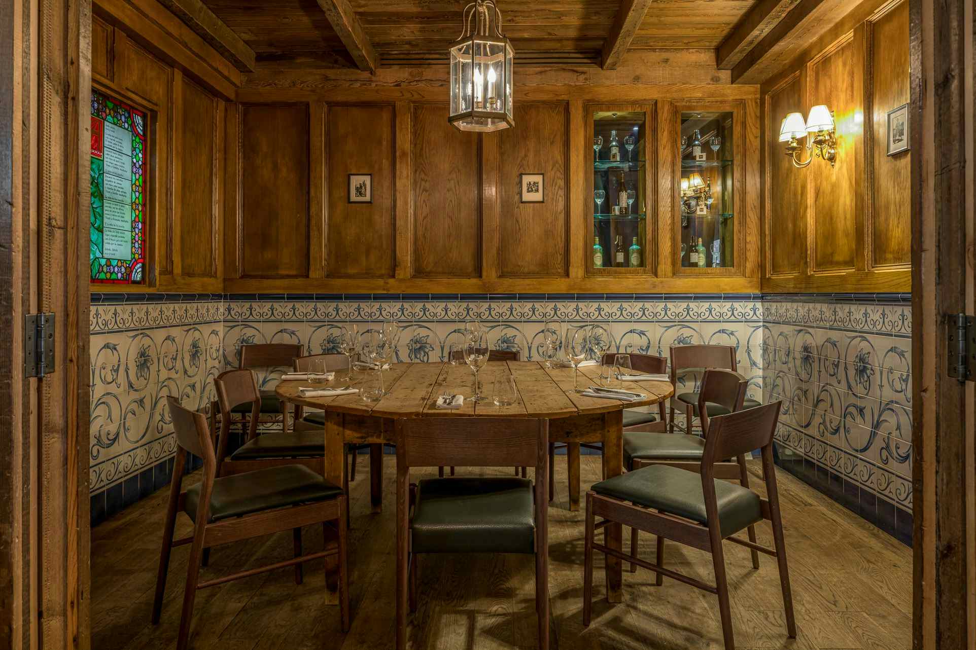 Semi-private Dining Room, Pizarro