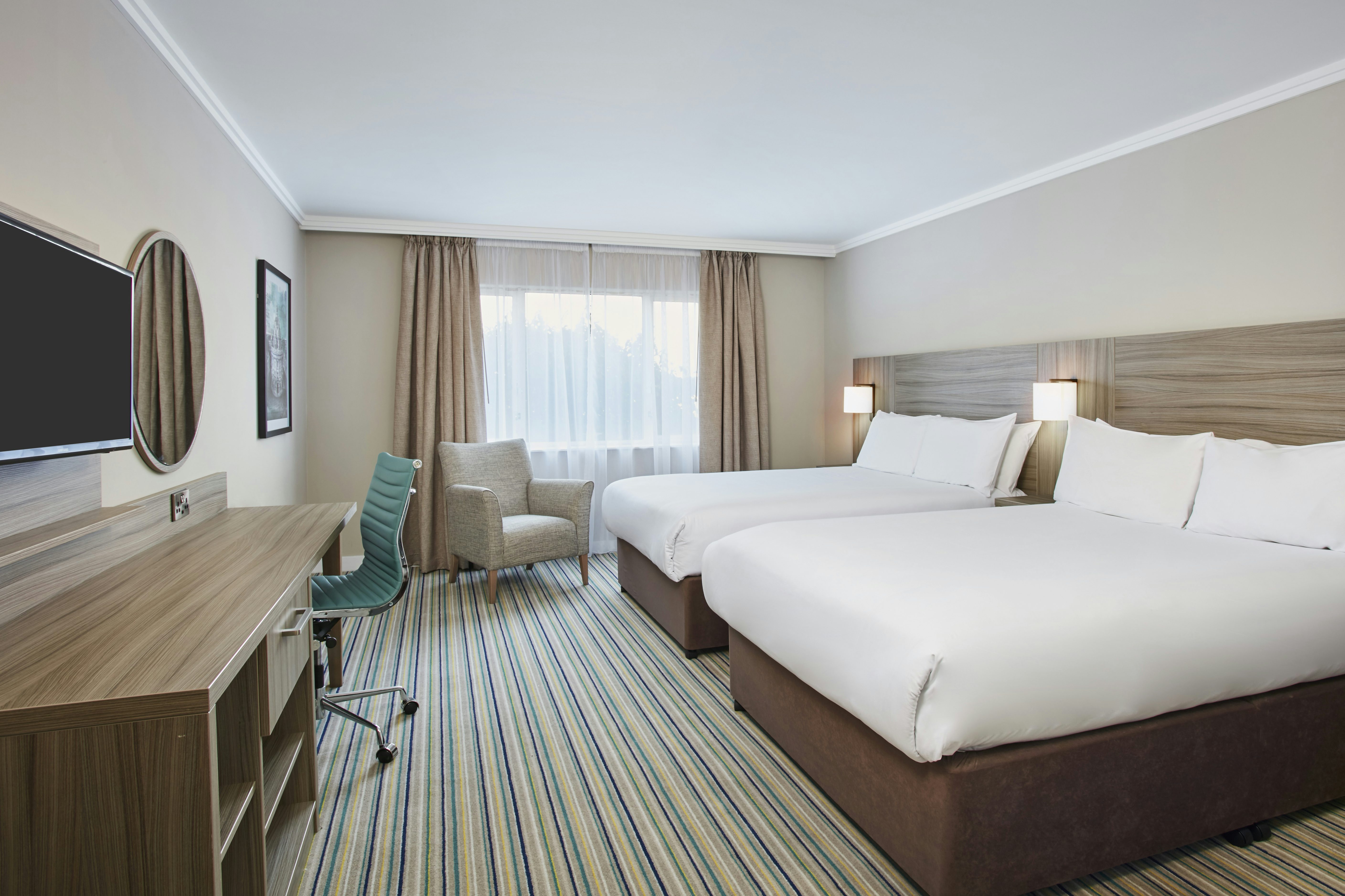 Conference, meetings and events rooms. 5