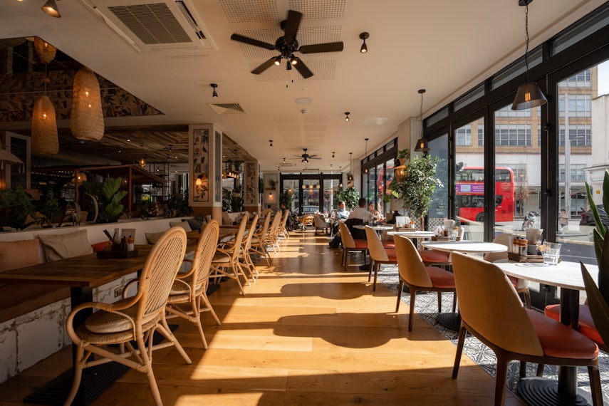 Large Table Booking 0