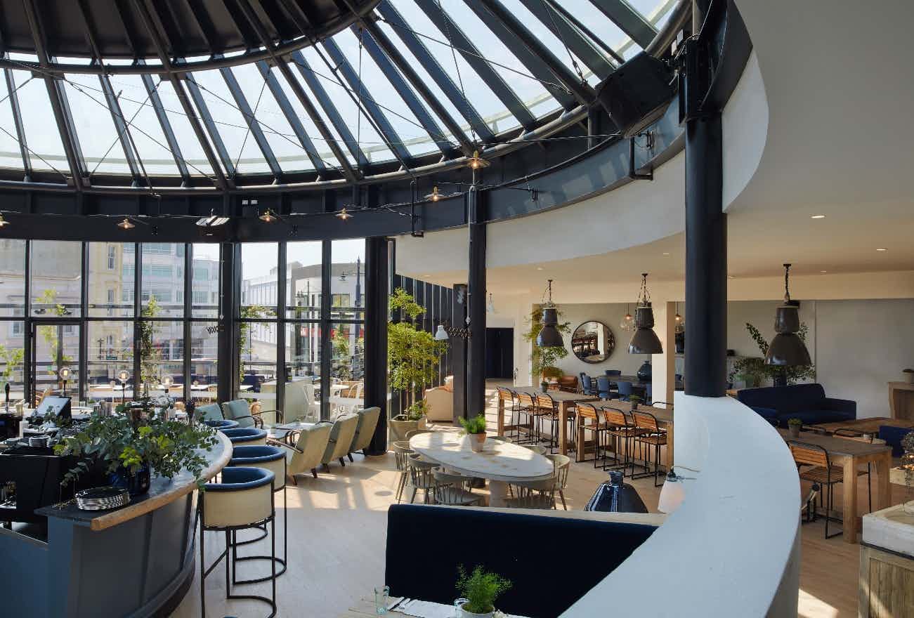 Exclusive hire of 601 Queen's Road