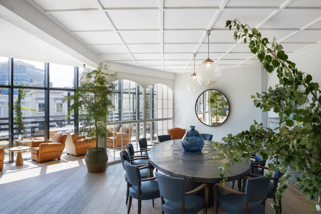 Exclusive hire of 601 Queen's Road 2