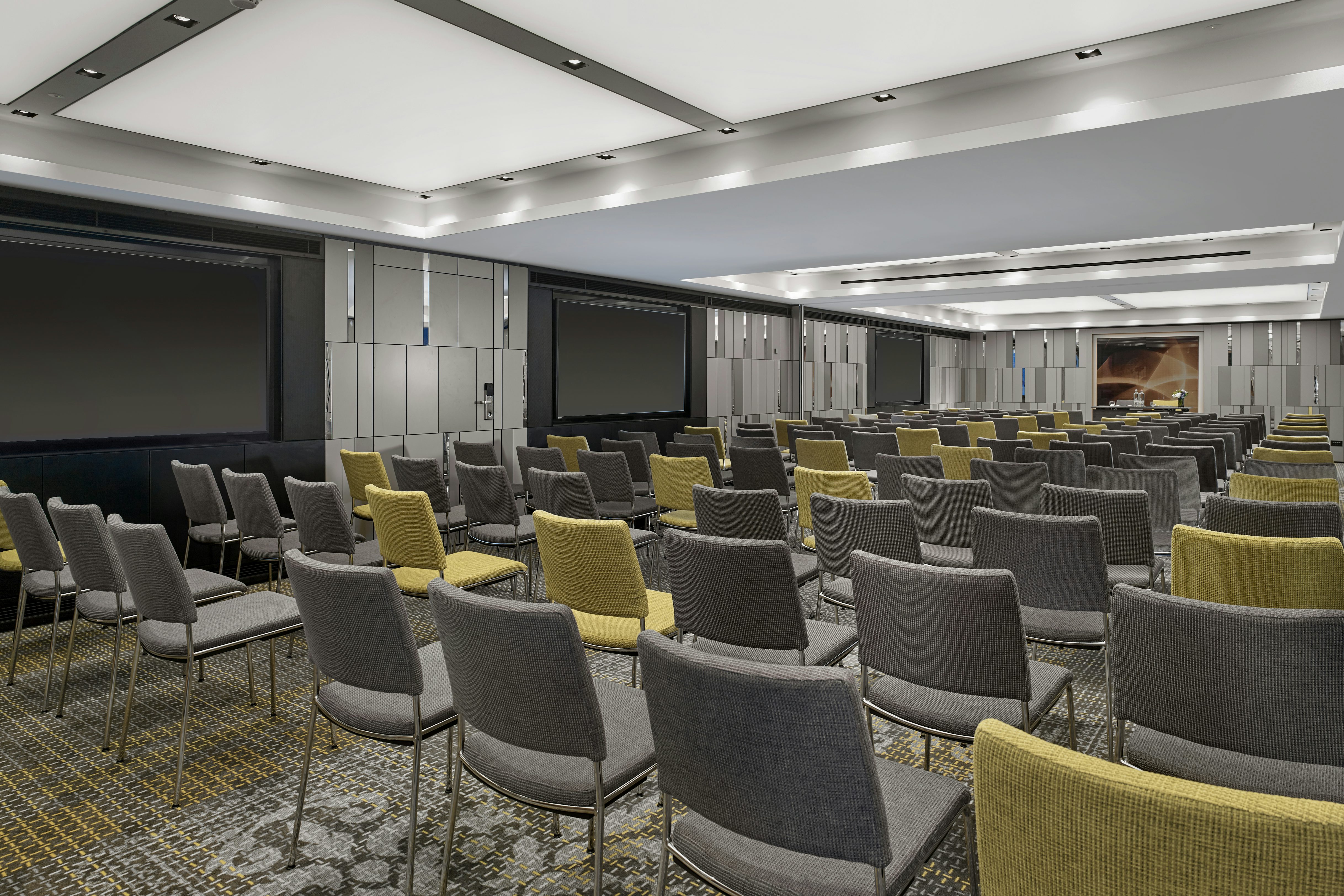 Plaza Suite 4+5 3D tour