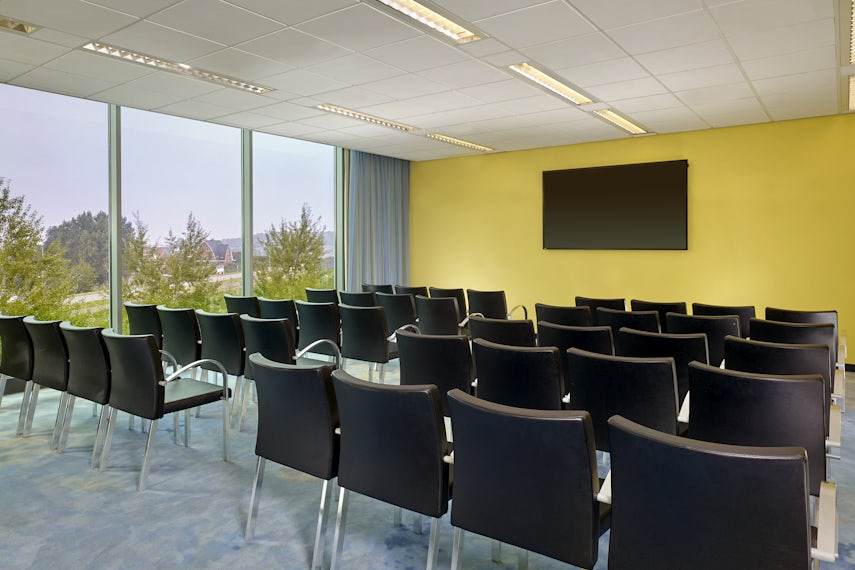 Sky Meeting Room 2 3D tour