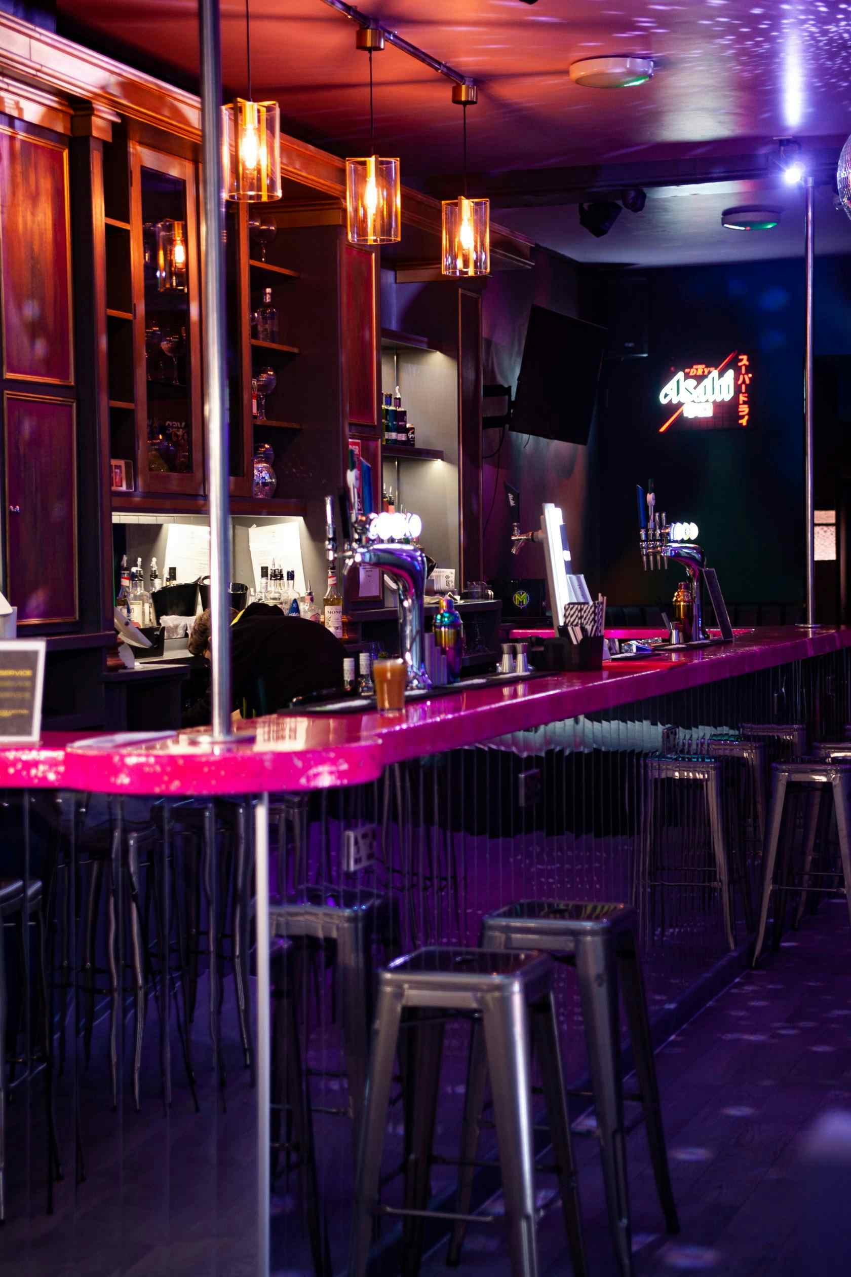 ZODIAC Cocktail Bar  3