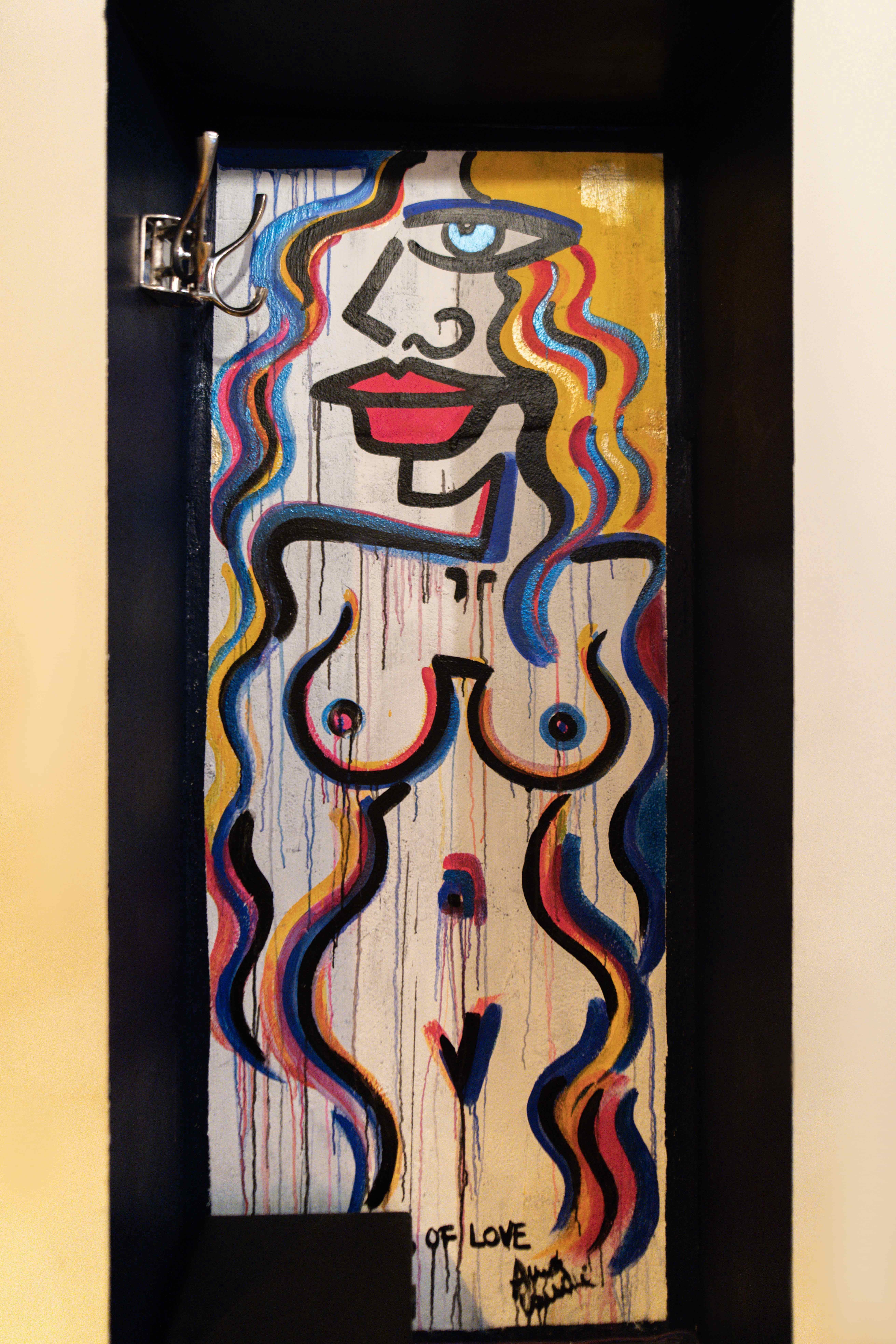 BAARIA intimate downstairs lounge 2