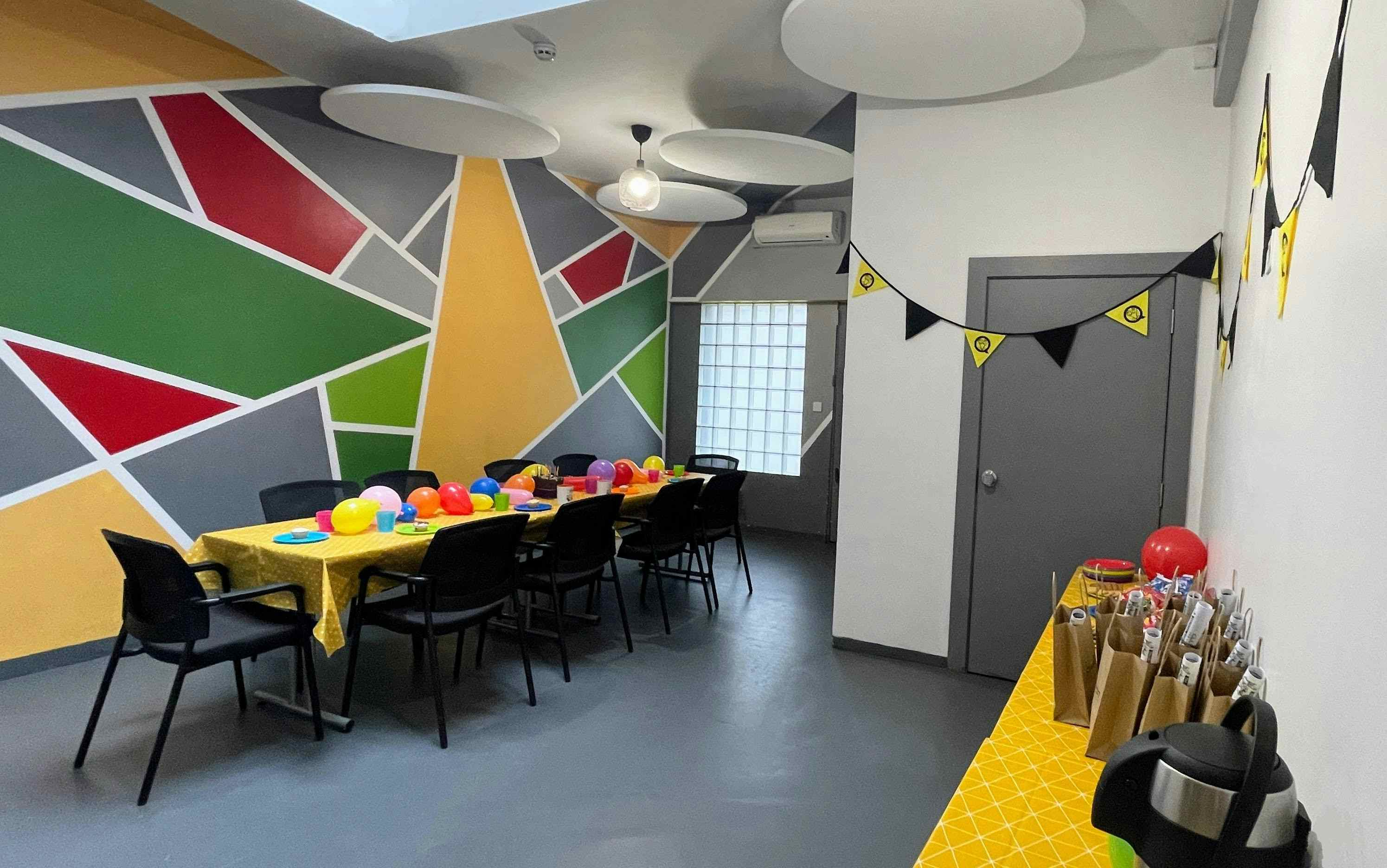 Apollo Room - Birthday Party Space 1