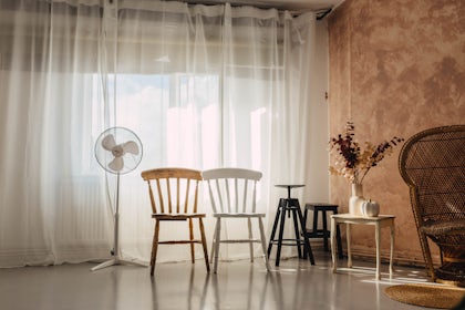 LIVA ROOM 3