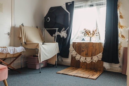 LIVA ROOM 9
