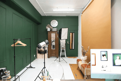 MINT STUDIOS LONDON 1