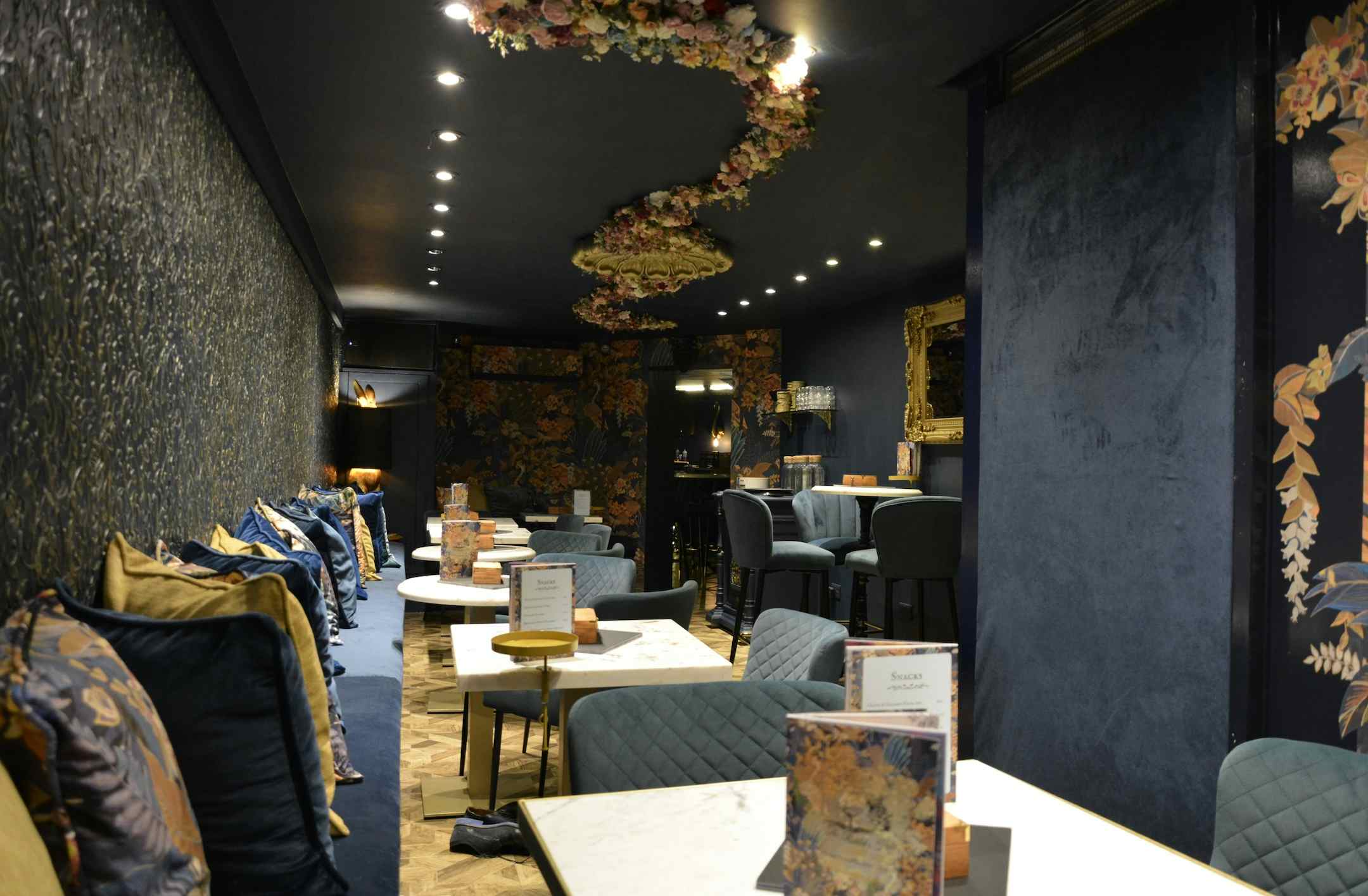 The Rabbit's Hole  0