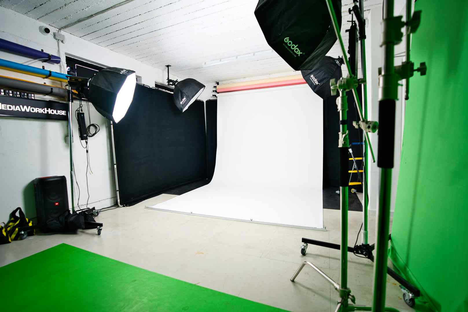 Photography Studio, MediaWorkHouse