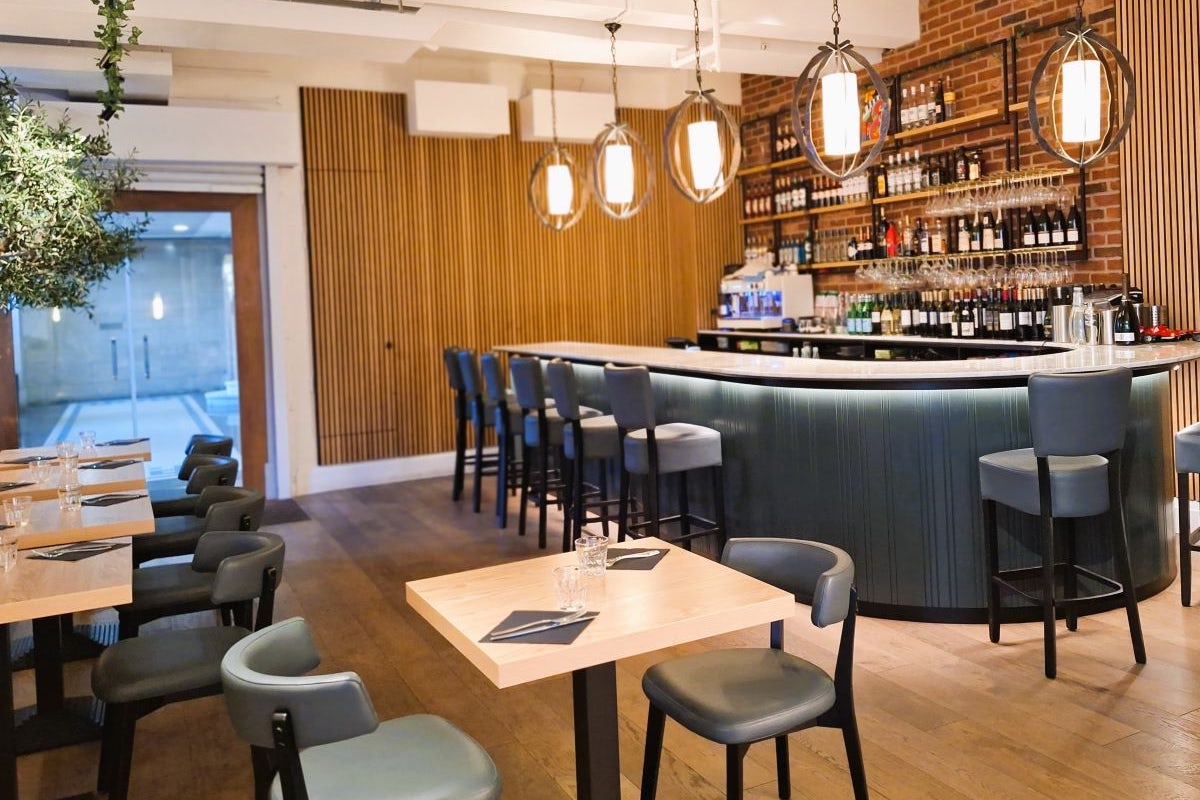 Bar Area Strings Restaurant 1