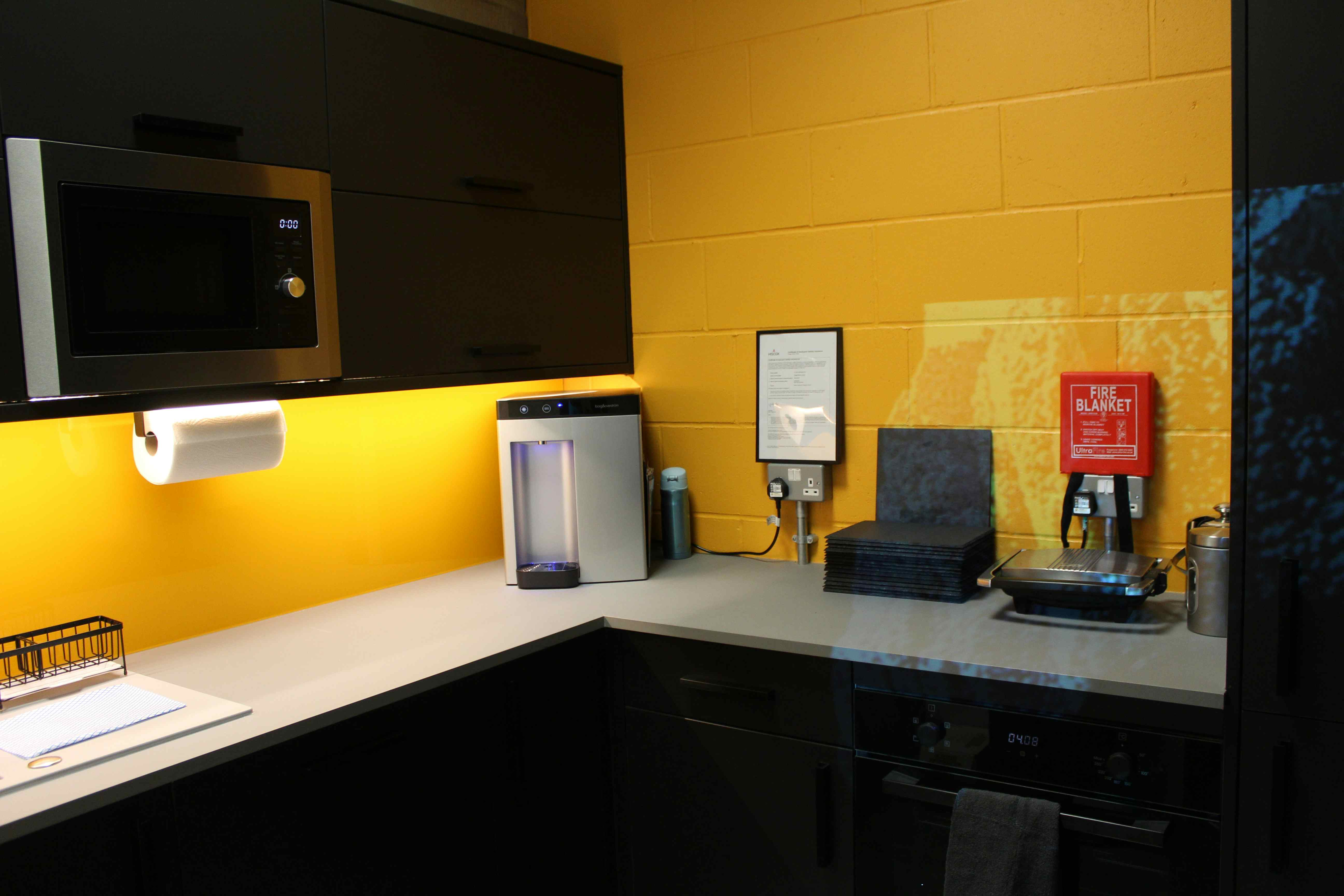 Flux Innovation Lounge 16