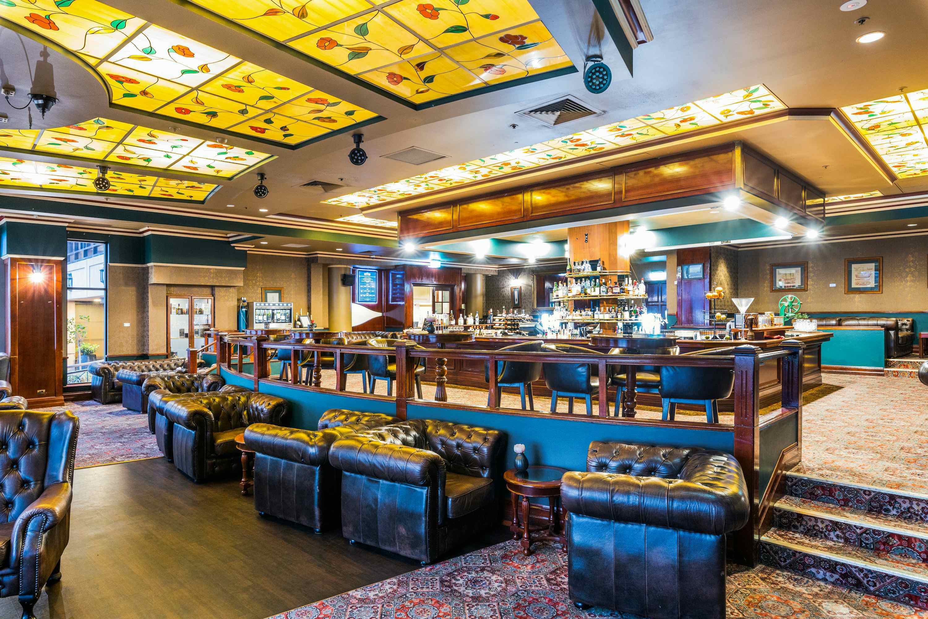 Stamford Grand Adelaide Hotel