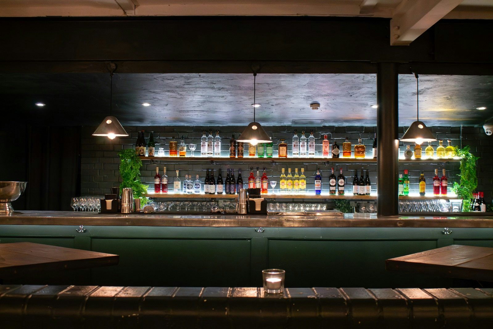 Private Meetings, Tasting Room and Corporate space 6