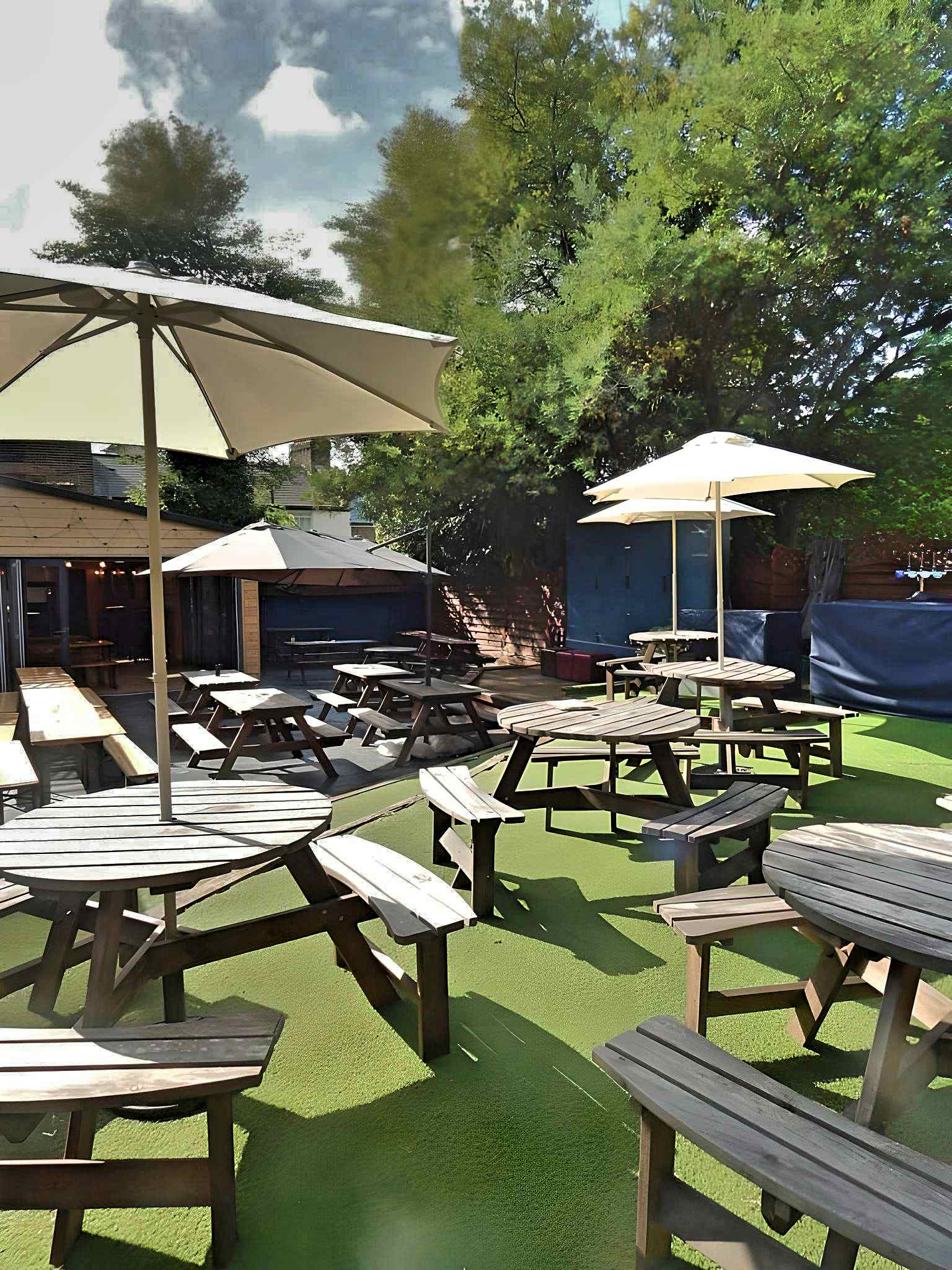 The Duke of Greenwich Pub exclusive 11