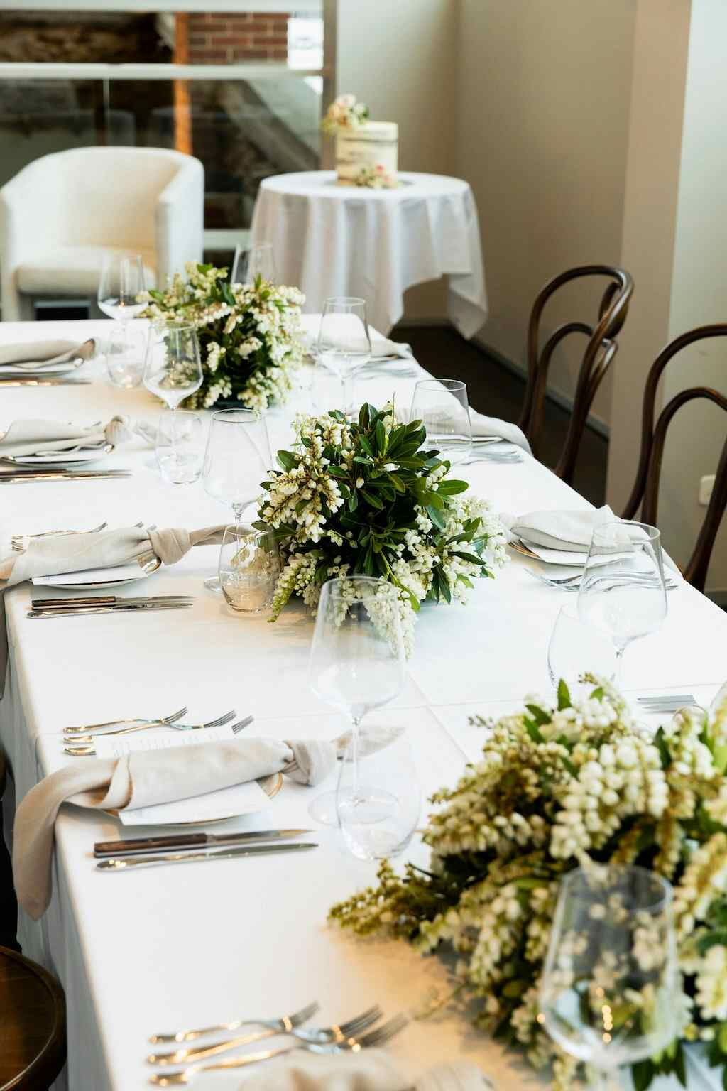 The Mezzanine Hideaway: An Intimate Escape 1