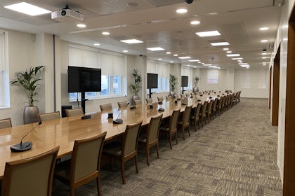 Meeting Room 1 - 4 4
