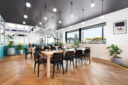 Garden Room 1