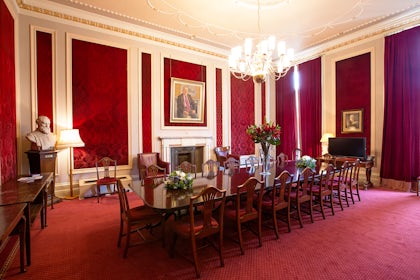 Kelvin Room 2