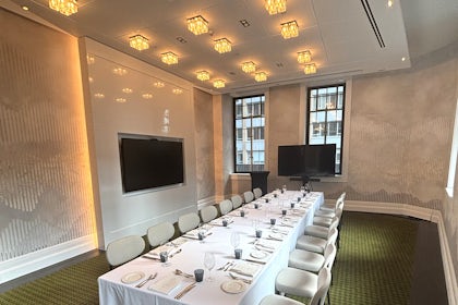 Mckenzie Room 7