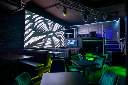 Main Floor 9