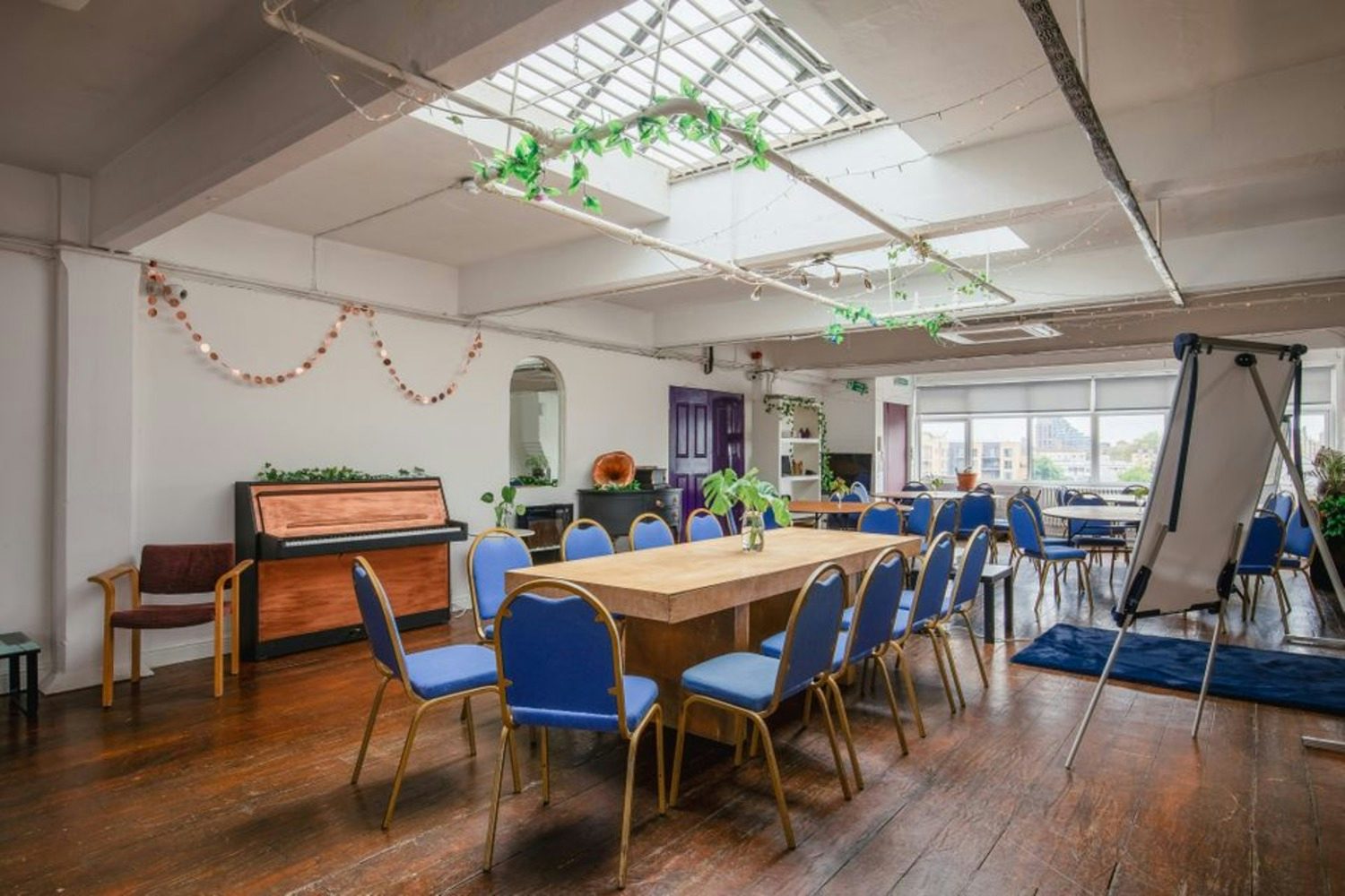 meeting 4th floor 29