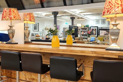 The Studio 11