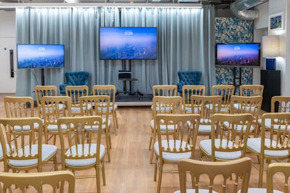The Studio 9