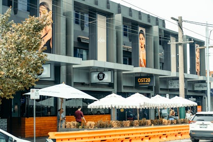 Restaurant 9