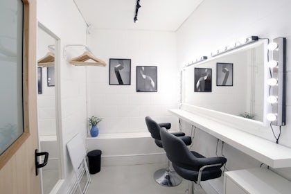 Klatch Studio - Studio 3: Sound Stage 6