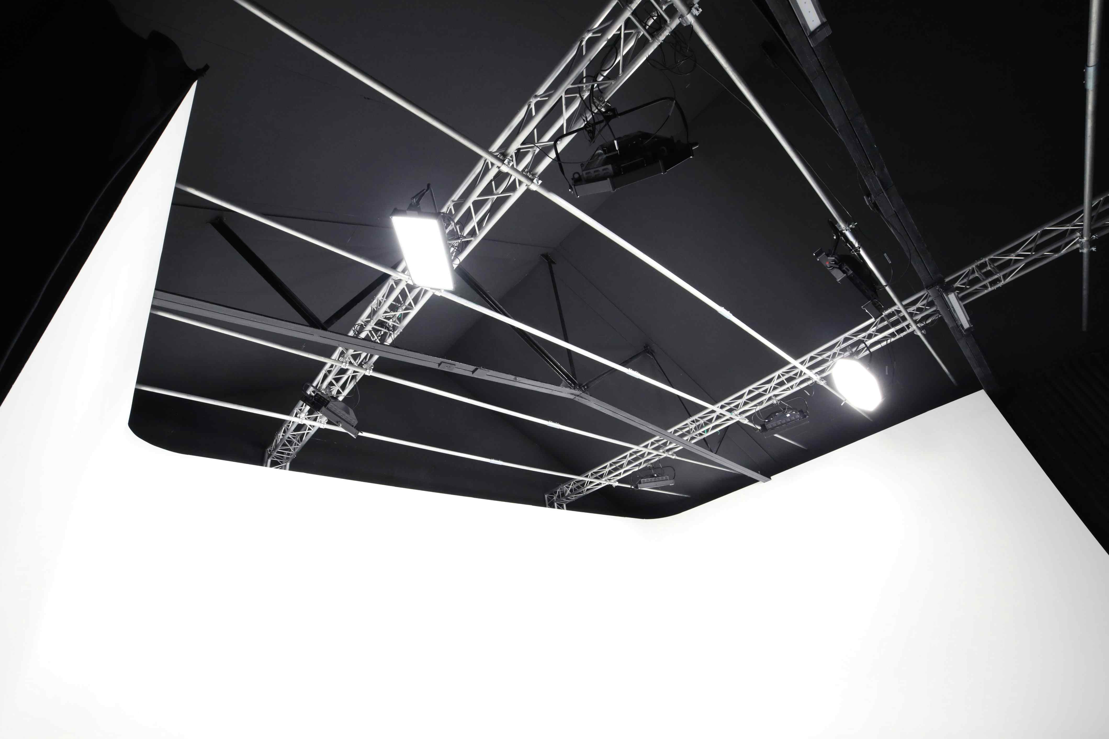 Klatch Studio - Studio 3: Sound Stage 5