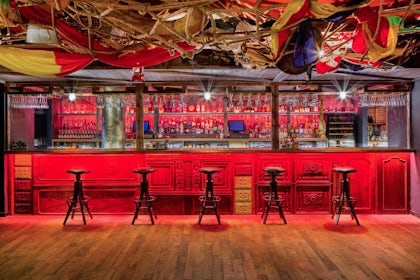 Whole venue 7