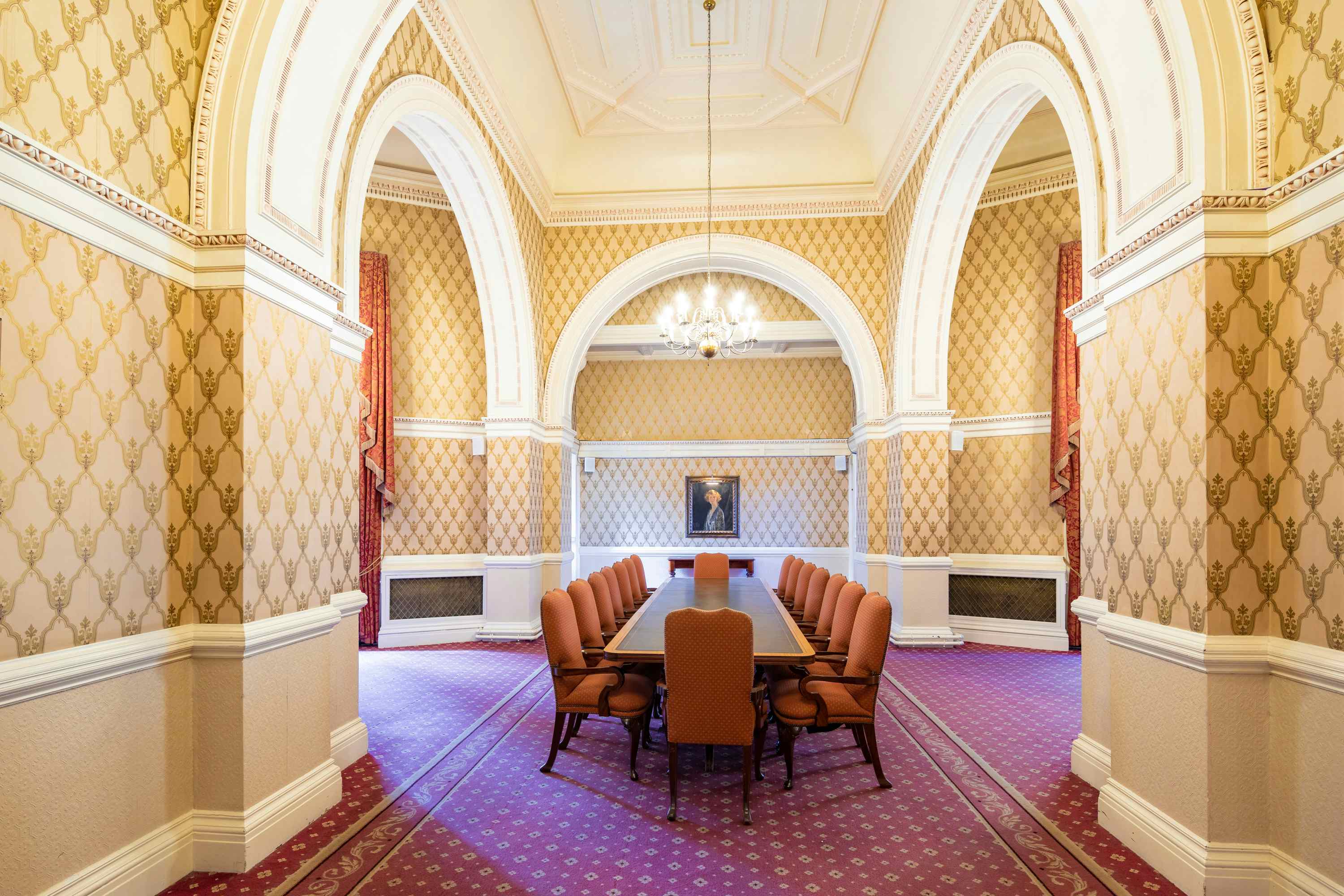 Private Members' Club 3