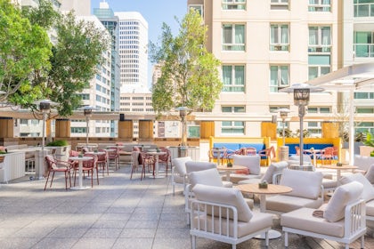 Harper Rooftop Bar 0