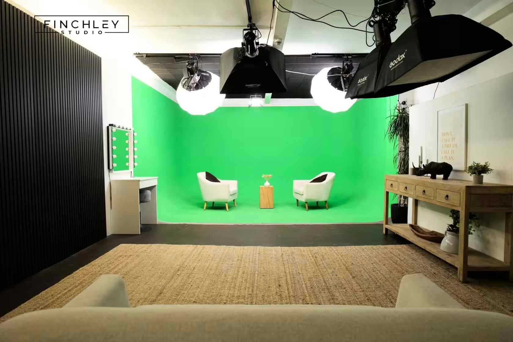 Green Screen Room 0
