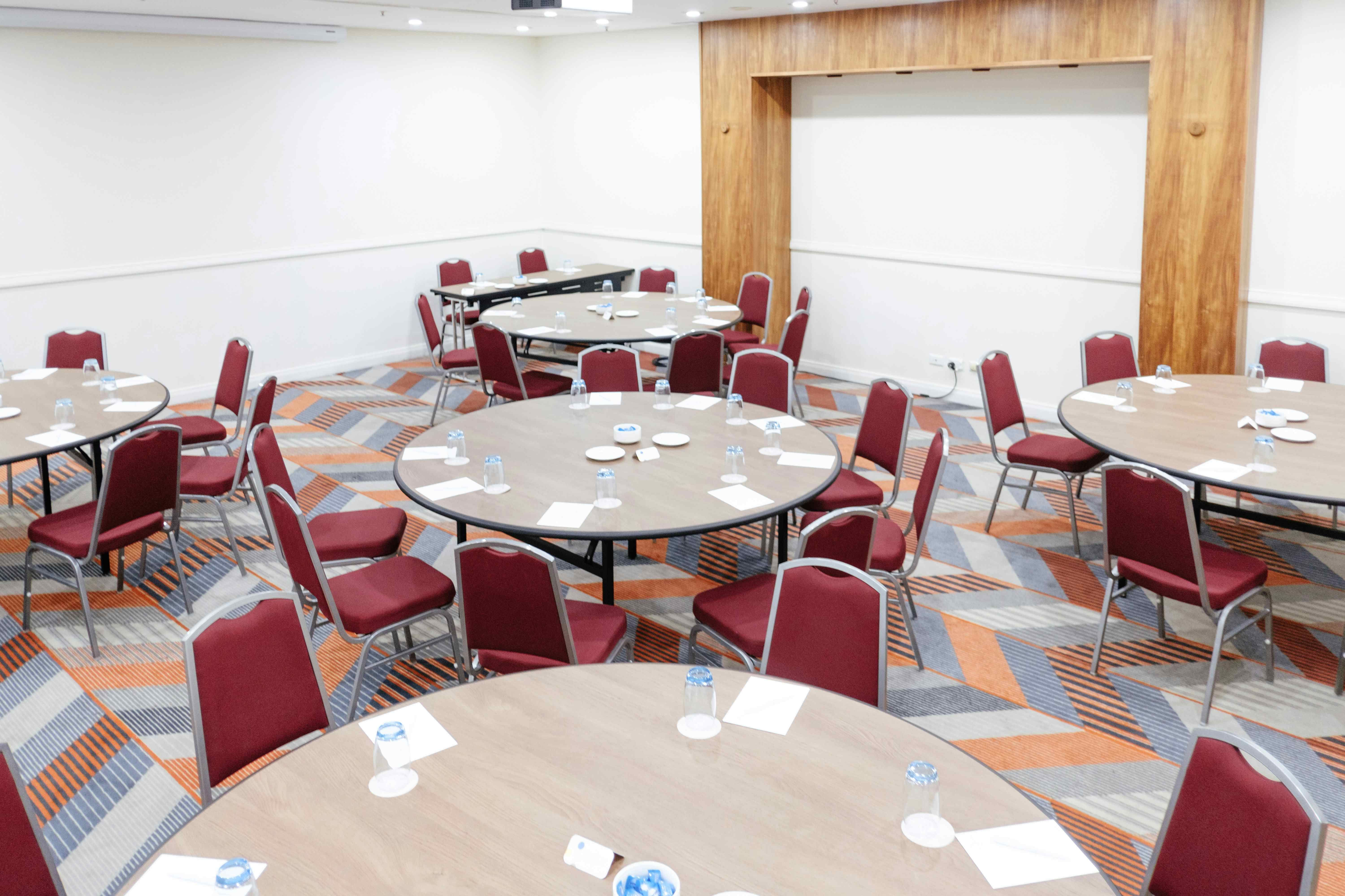 Ground Floor Rooms  1