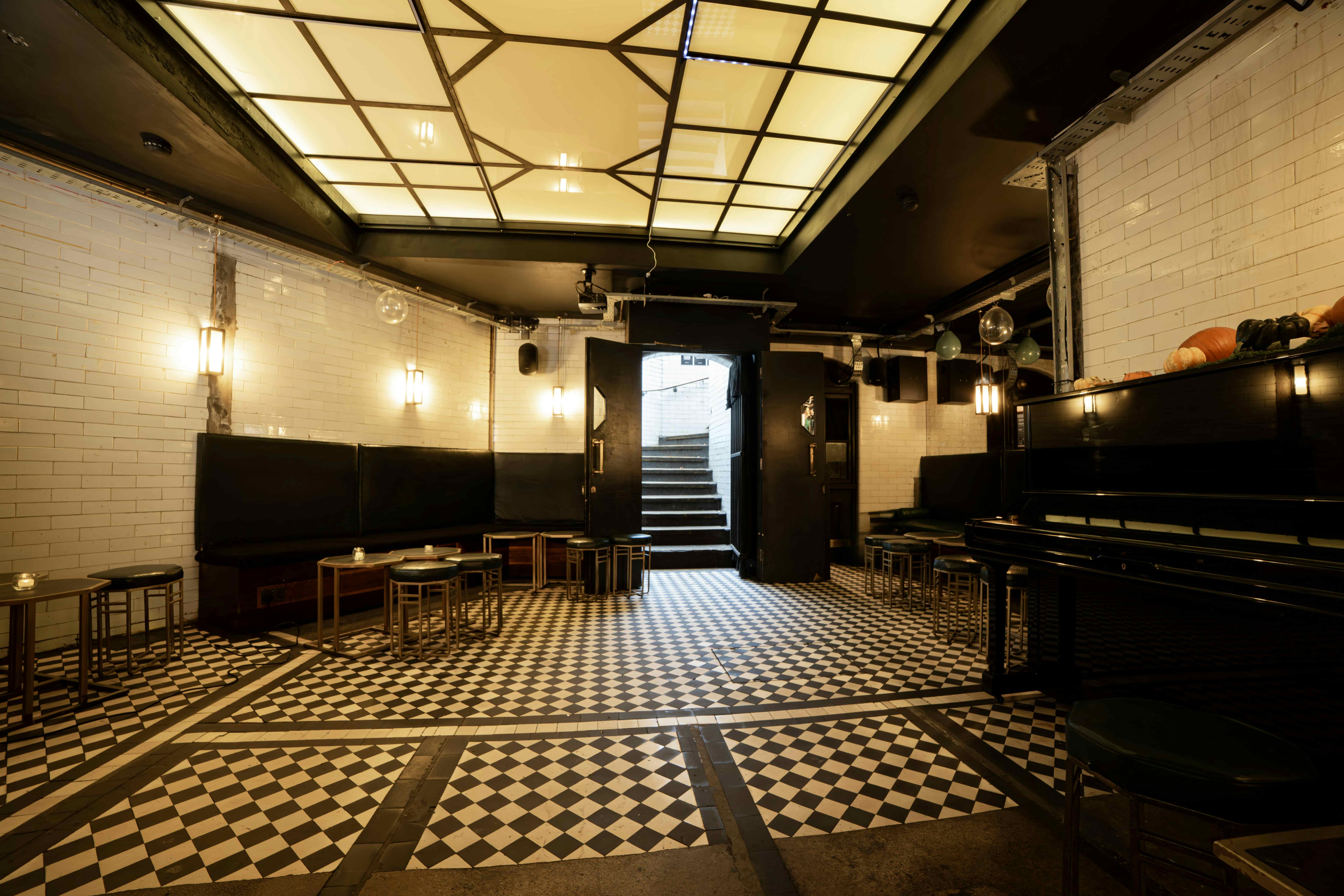 Private Cocktail Bar 2