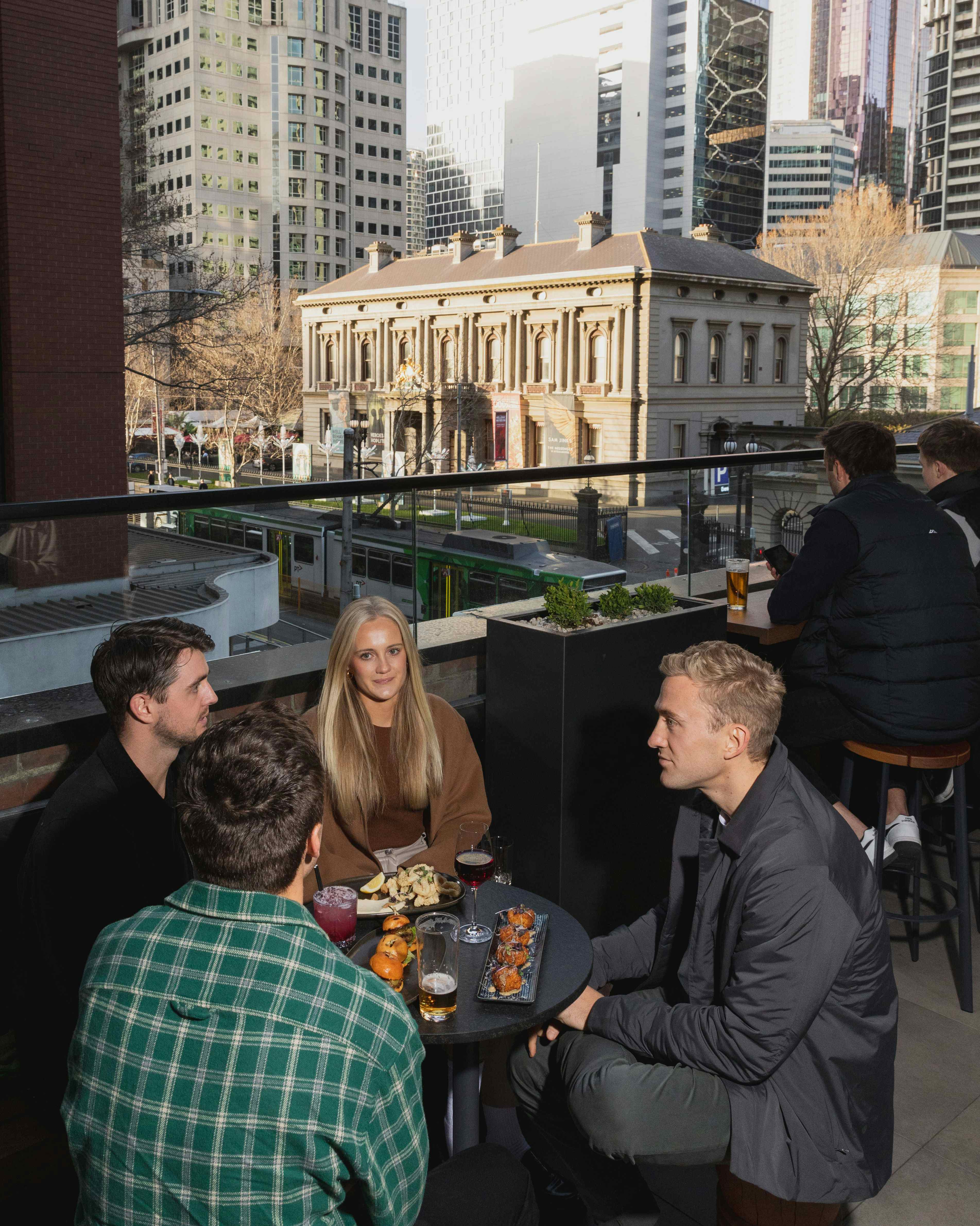 The Metropolitan - Roof Top Bar 3